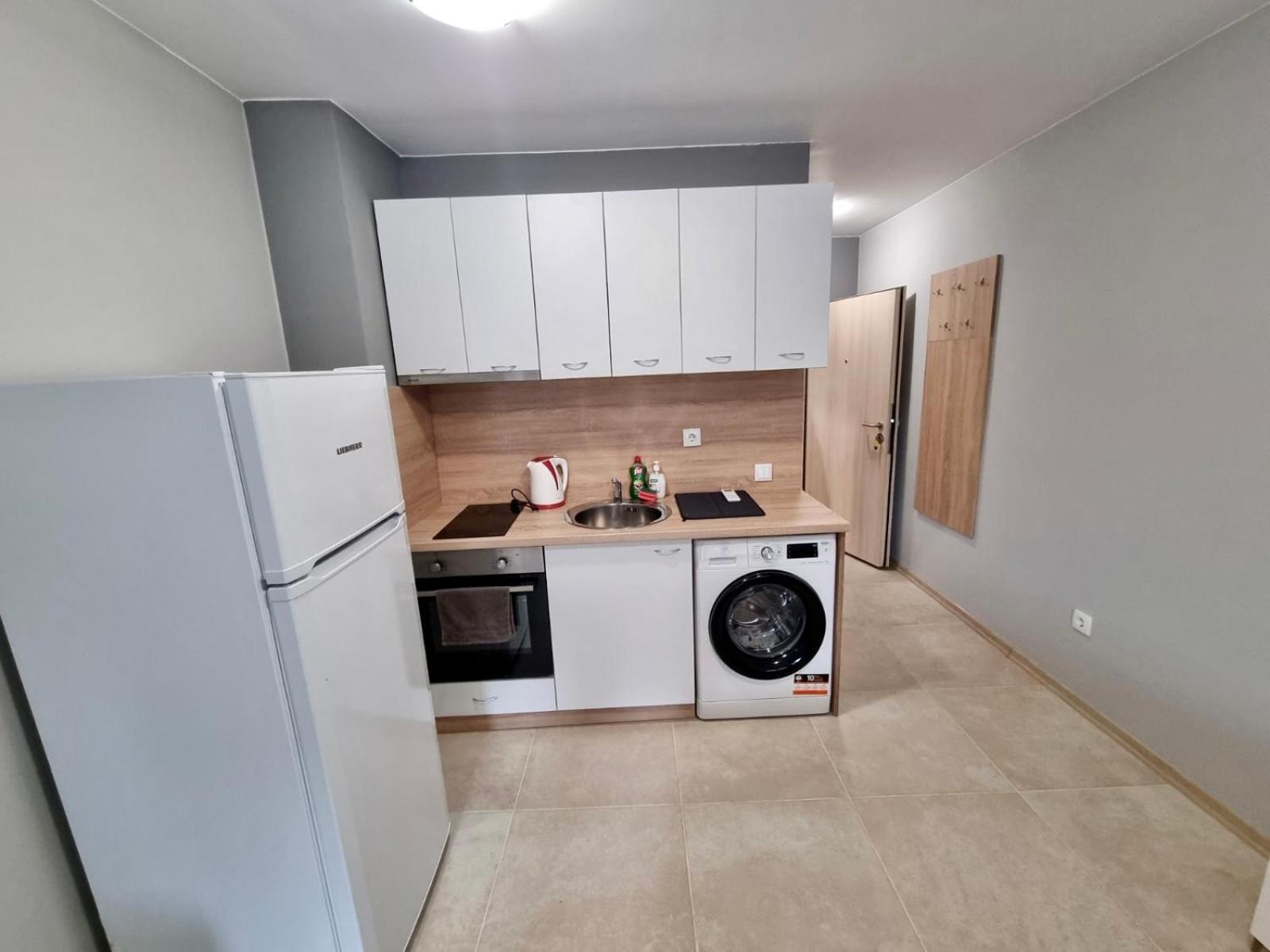 Best Family Apartments & Parking 소피아 외부 사진